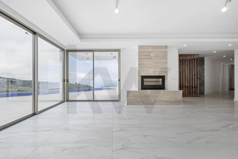 Moradia T3 para Venda em Fajã da Ovelha Foto 10