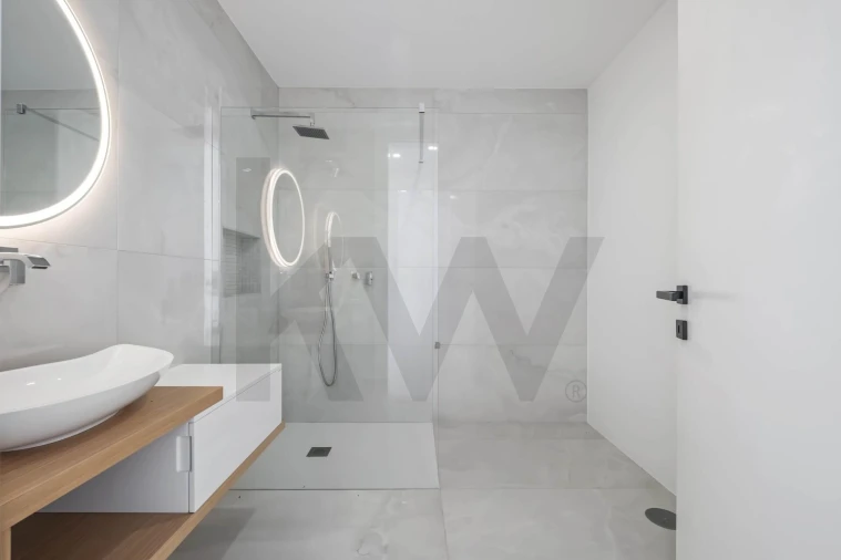 Moradia T3 para Venda em Fajã da Ovelha Foto 24