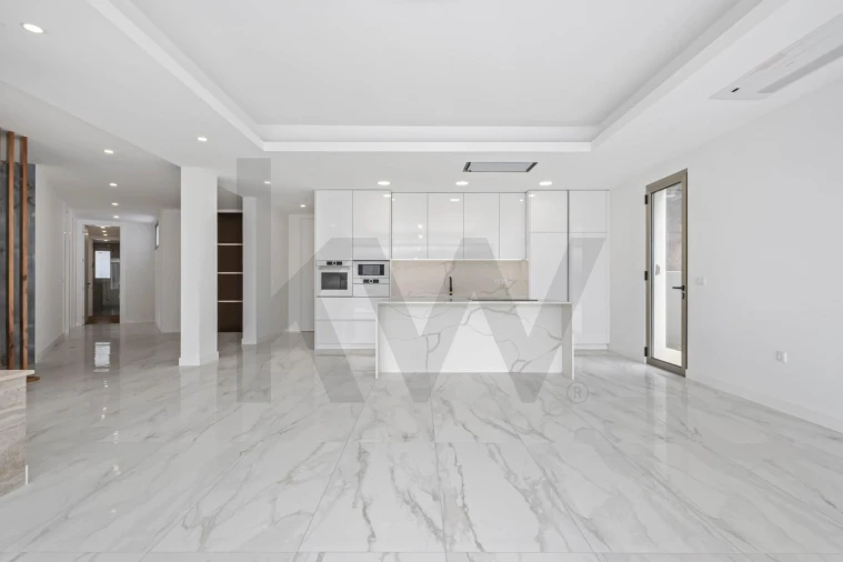 Moradia T3 para Venda em Fajã da Ovelha Foto 5