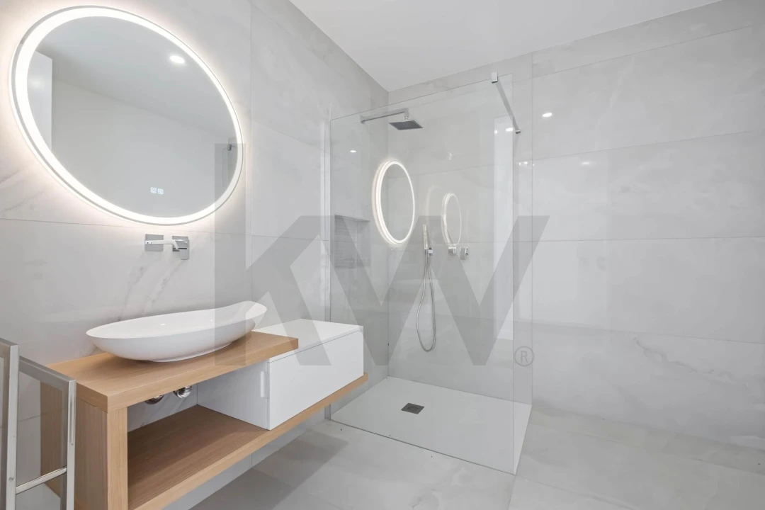 Moradia T3 para Venda em Fajã da Ovelha Foto 25