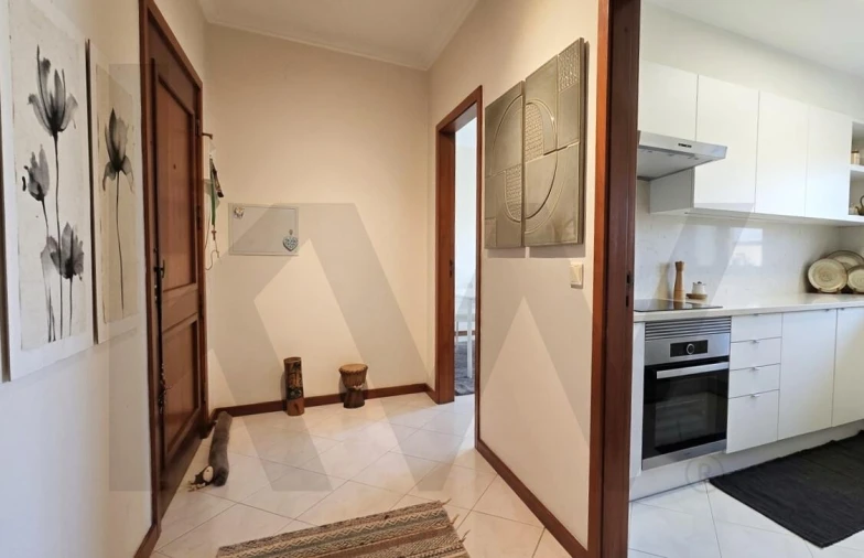 Apartamento T1 para Arrendamento em Vilar de Andorinho Foto 11