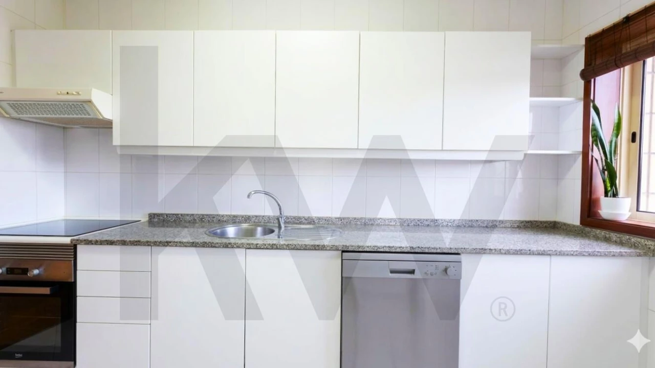 Apartamento T1 para Arrendamento em Vilar de Andorinho Foto 15