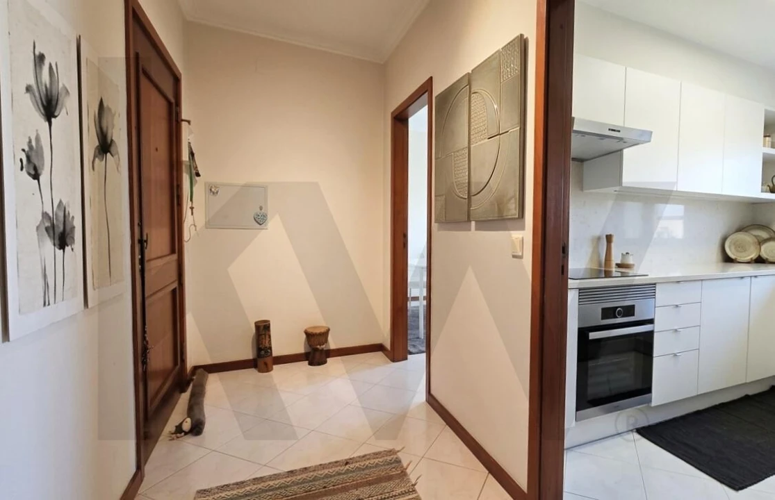 Apartamento T1 para Arrendamento em Vilar de Andorinho Foto 11