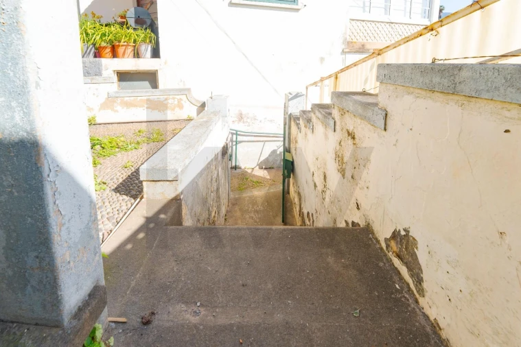 Moradia T6 para Venda em Funchal (São Pedro) Foto 16