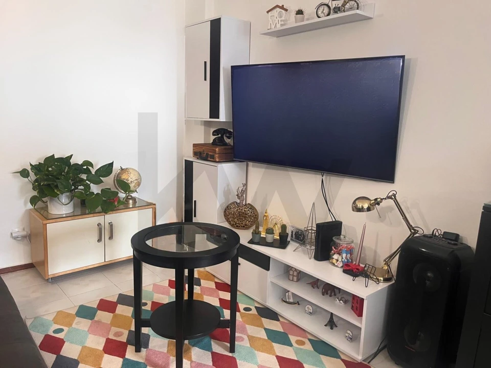 Apartamento T1 para Arrendamento em Oeiras e São Julião da Barra, Paço de Arcos e Caxias Foto 2