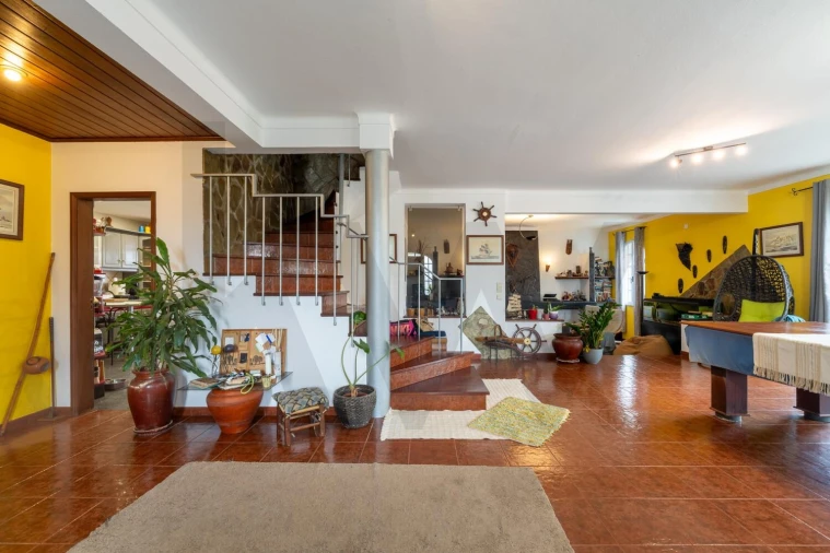 Prédio para Venda em Santo Antonio da Charneca Foto 7