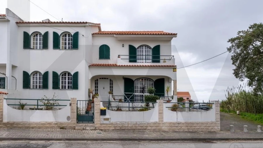 Prédio para Venda em Santo Antonio da Charneca