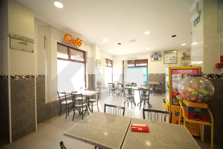 Loja para Venda em Algueirão-Mem Martins Foto 5