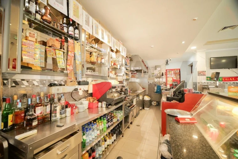 Loja para Venda em Algueirão-Mem Martins Foto 2