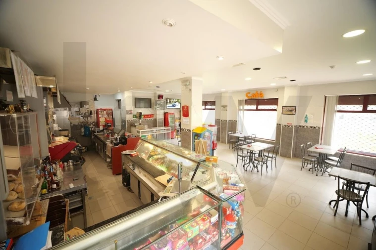 Loja para Venda em Algueirão-Mem Martins Foto 7