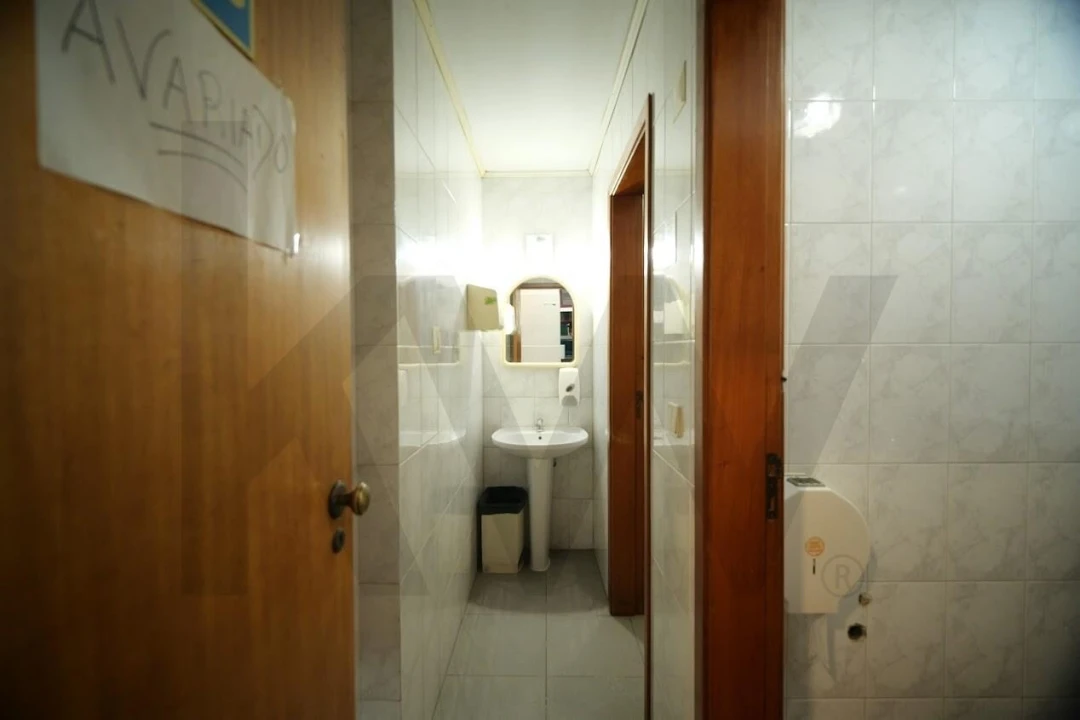 Loja para Venda em Algueirão-Mem Martins Foto 15