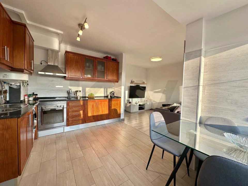 Apartamento T1 para Venda em Algueirão-Mem Martins Foto 8