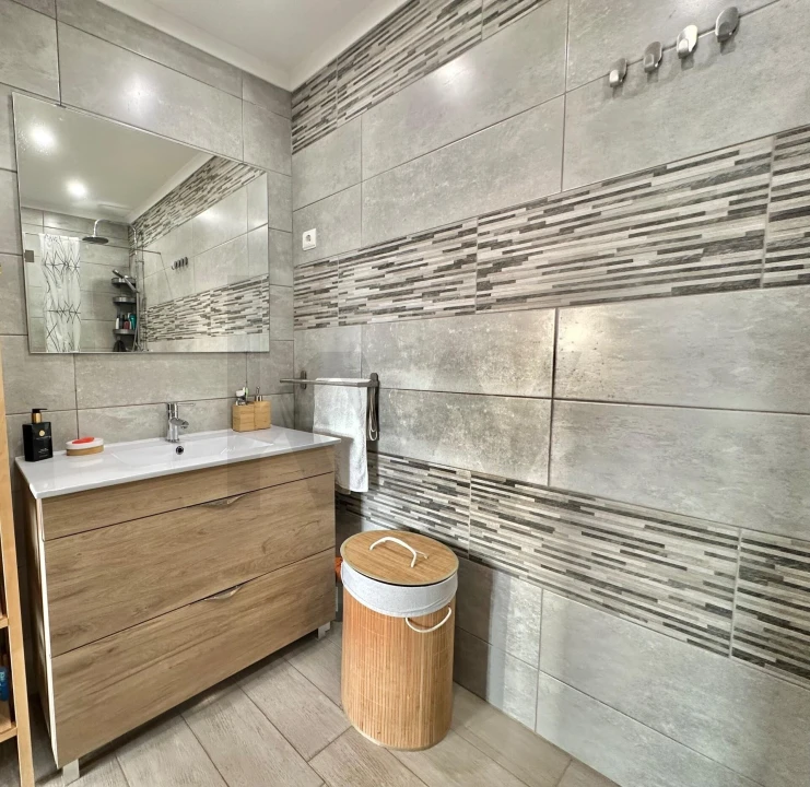 Apartamento T1 para Venda em Algueirão-Mem Martins Foto 12