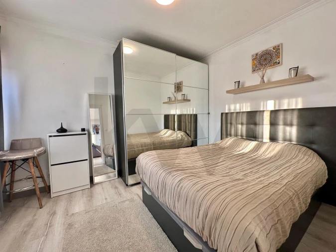 Apartamento T1 para Venda em Algueirão-Mem Martins Foto 13