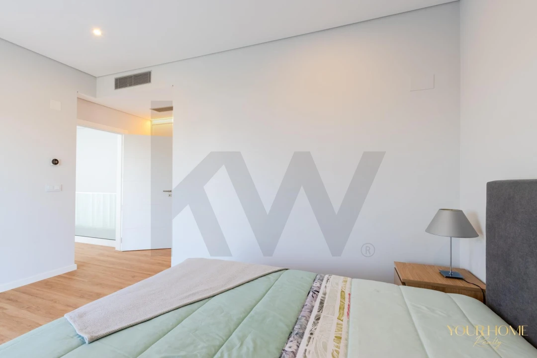 Moradia T4 para Venda em Alcabideche Foto 26