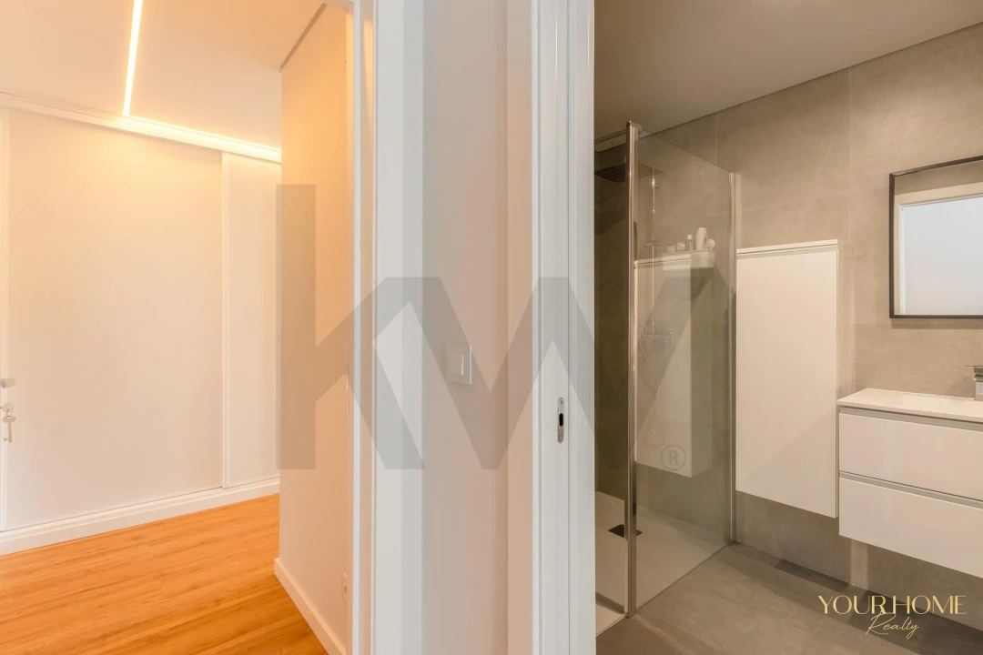 Moradia T4 para Venda em Alcabideche Foto 14