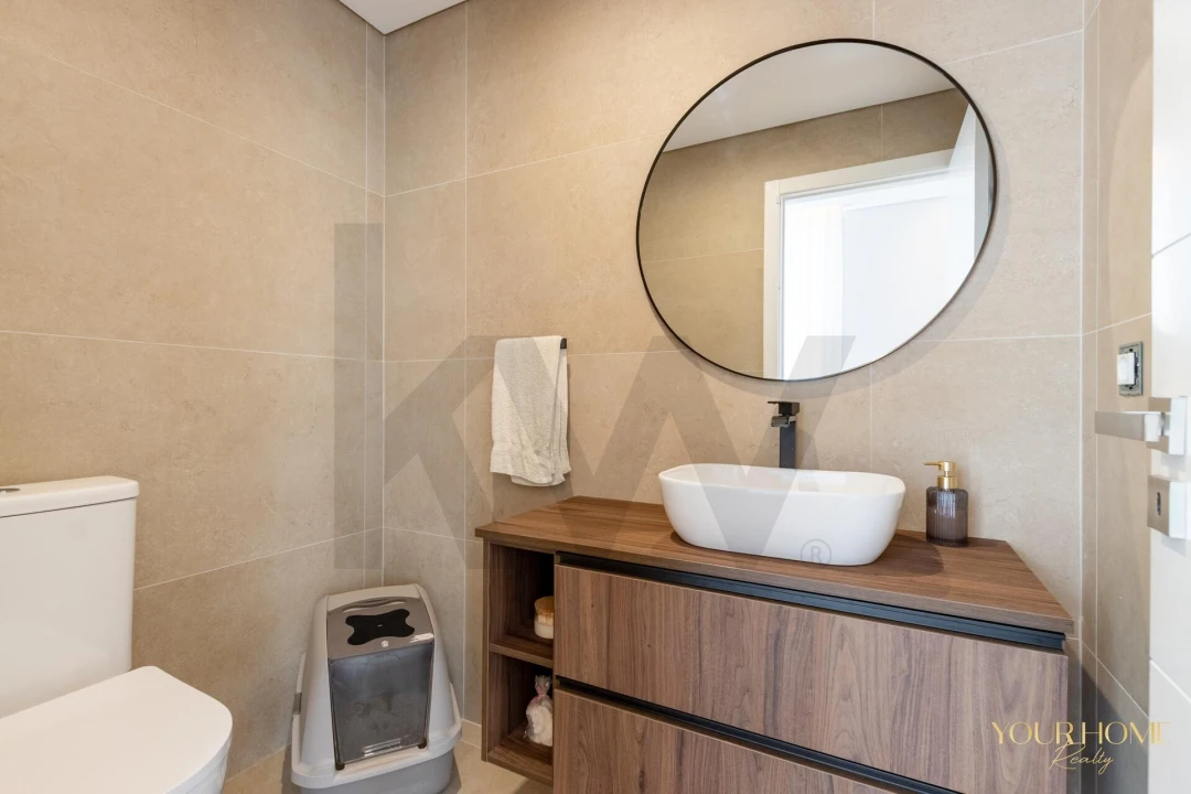 Moradia T4 para Venda em Alcabideche Foto 9