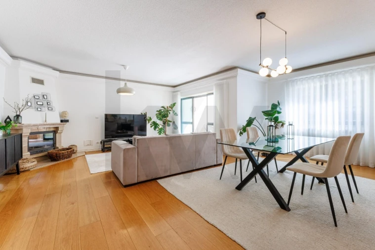 Apartamento T3 para Venda em Cascais e Estoril Foto 4