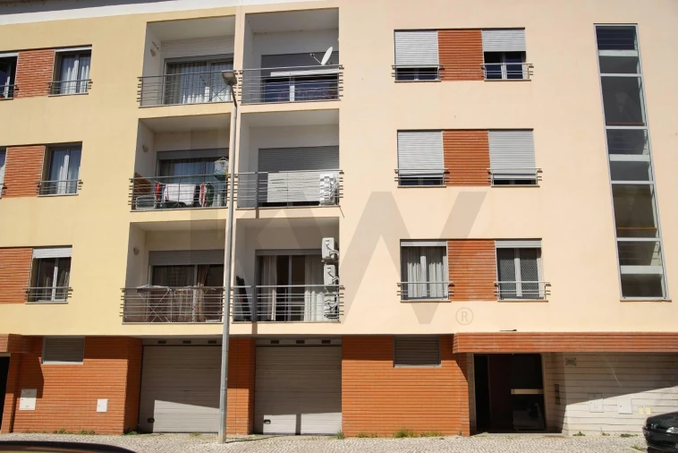 Apartamento T3 para Arrendamento em Abrantes (São Vicente e São João) e Alferrarede Foto 25