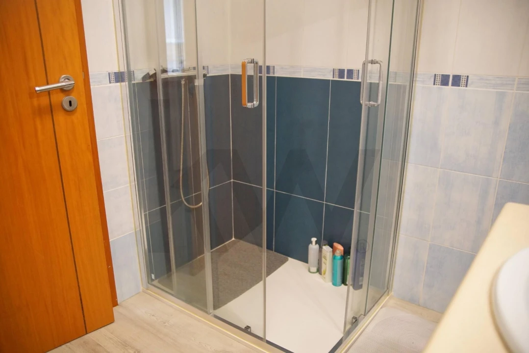 Apartamento T3 para Arrendamento em Abrantes (São Vicente e São João) e Alferrarede Foto 19