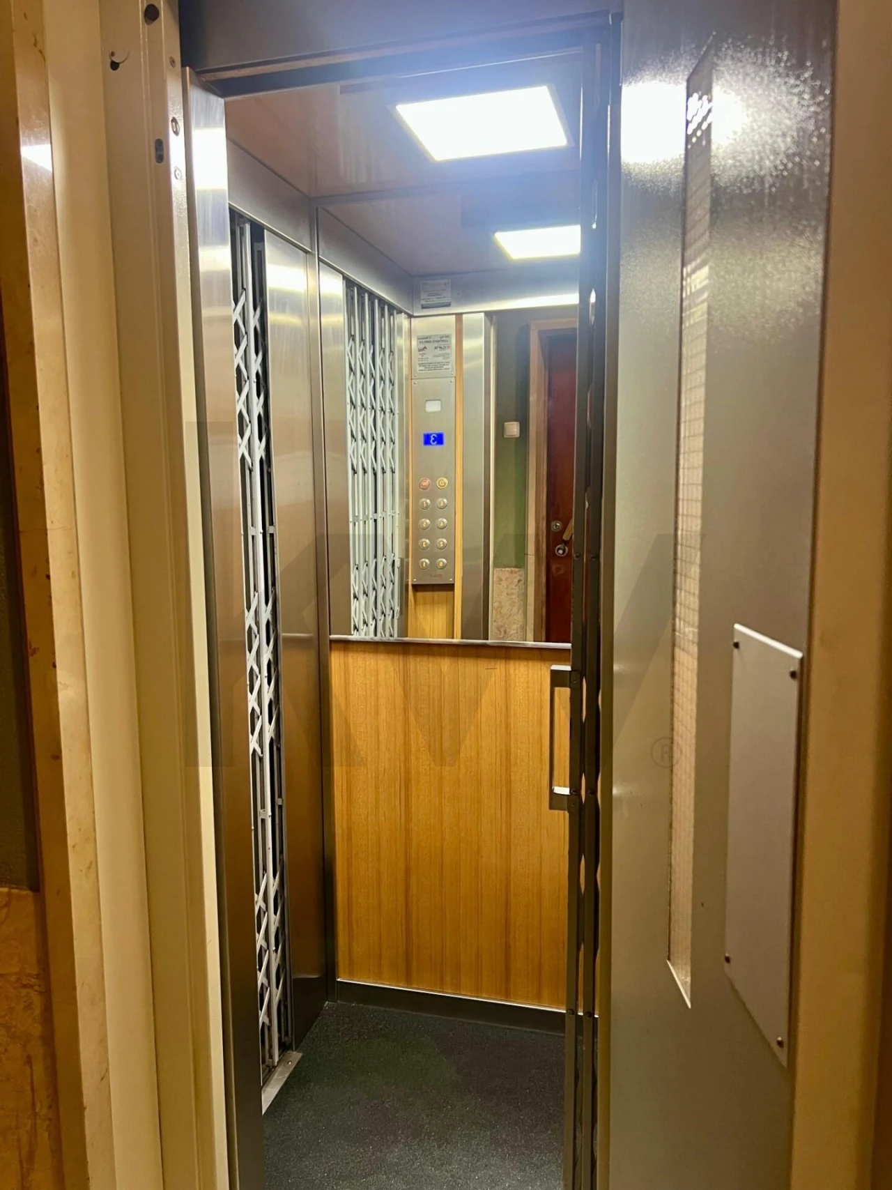 Apartamento T1 para Arrendamento em Campo de Ourique Foto 4