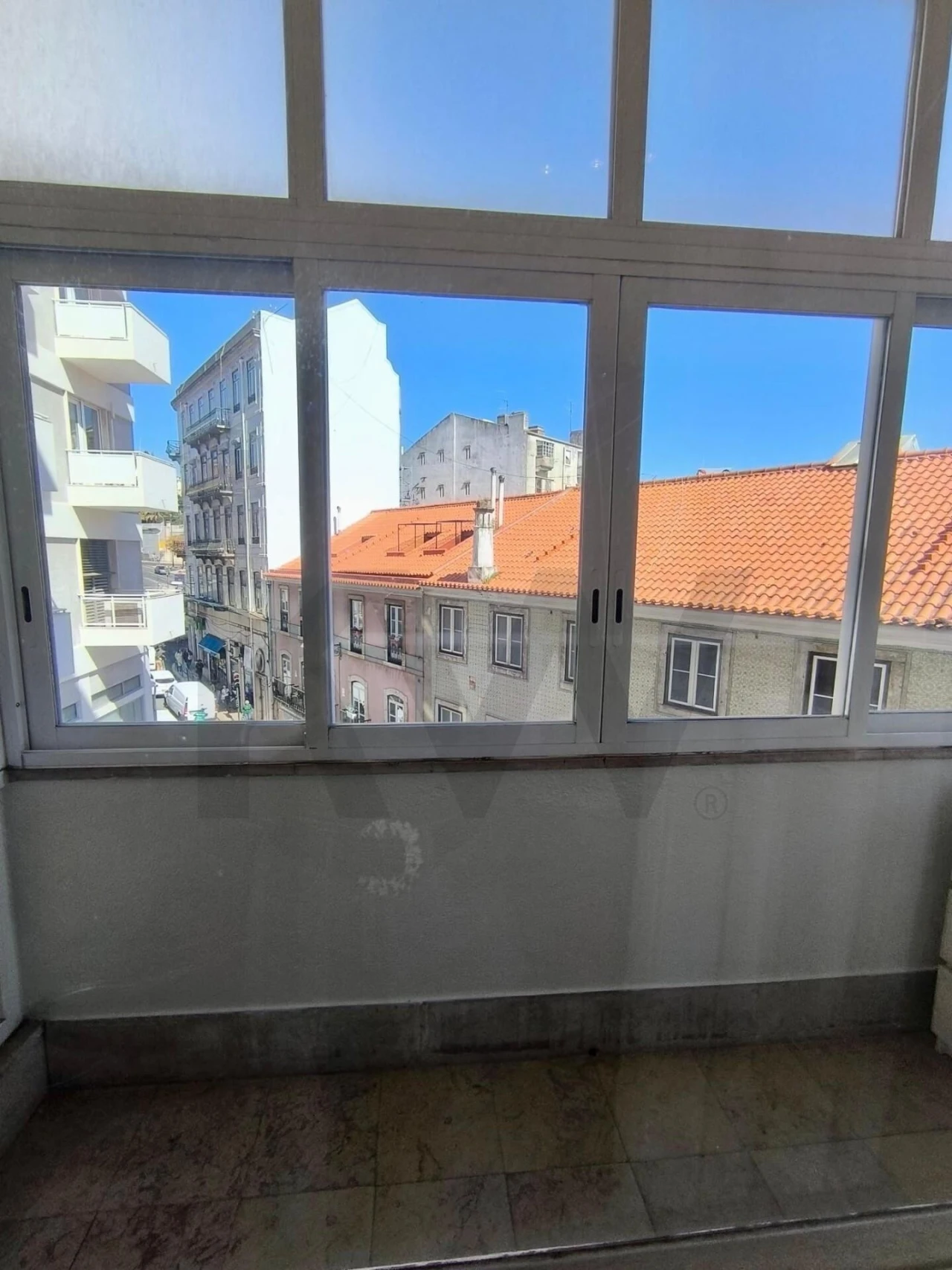 Apartamento T1 para Arrendamento em Campo de Ourique Foto 16