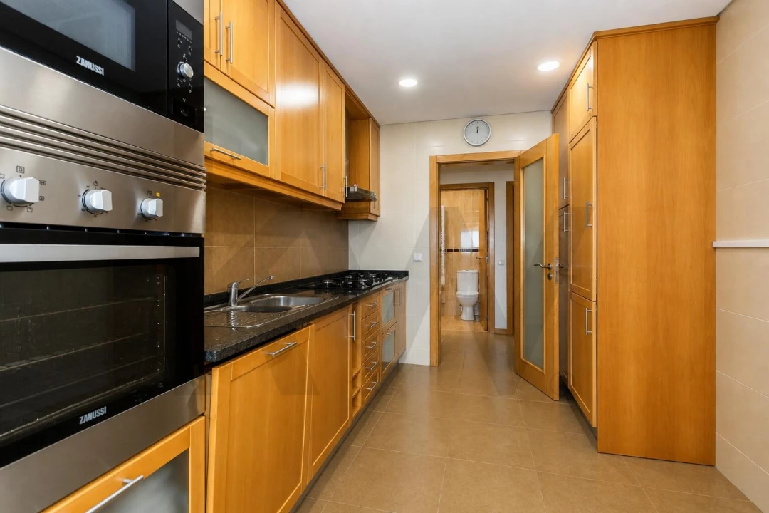 Apartamento T2 para Venda em São Domingos de Rana Foto 5