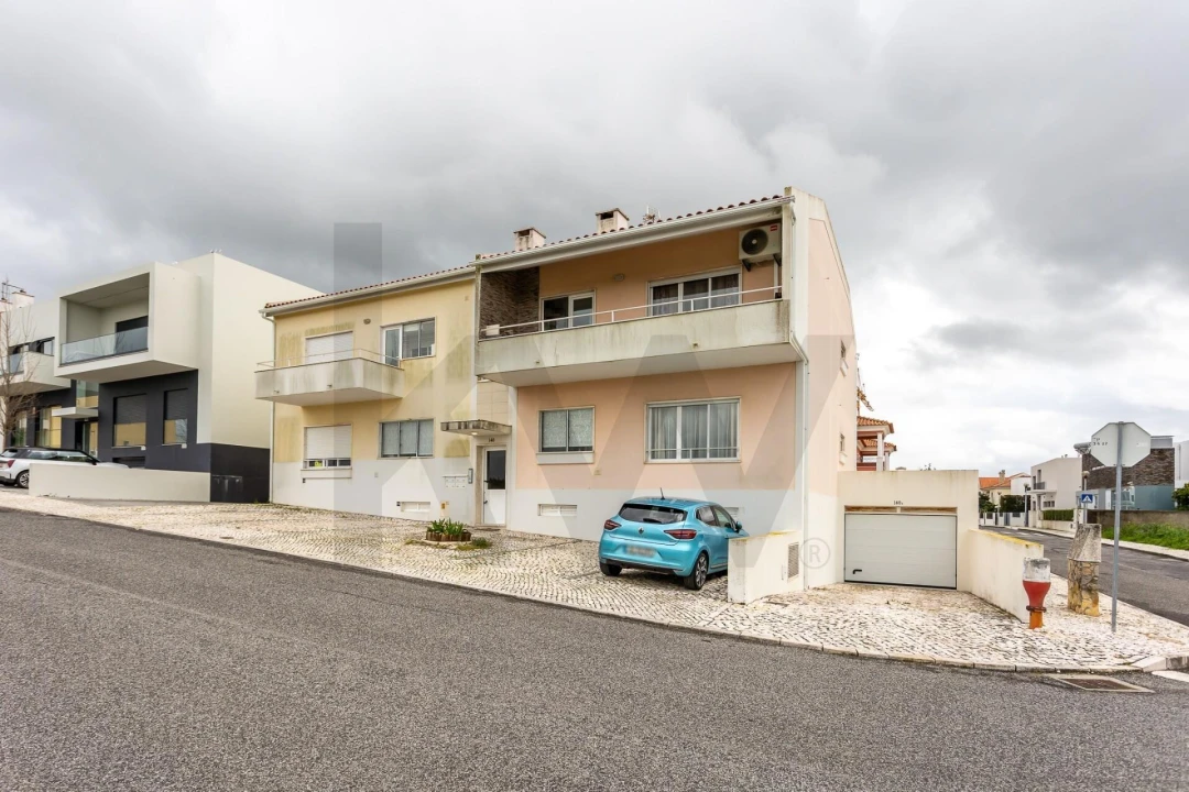 Apartamento T2 para Venda em São Domingos de Rana Foto 31