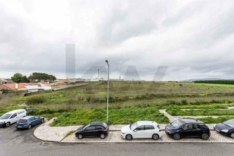Apartamento T2 para Venda em São Domingos de Rana Foto 13