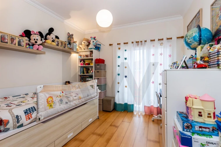 Apartamento T2 para Venda em São Domingos de Rana Foto 24