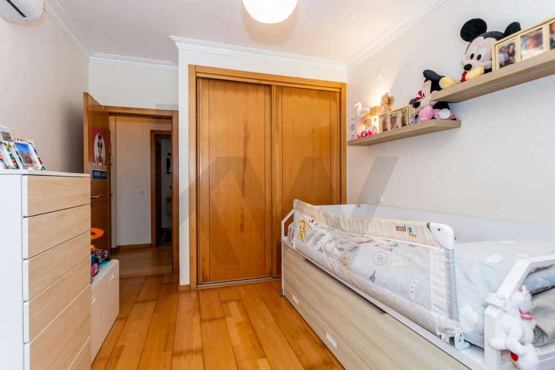 Apartamento T2 para Venda em São Domingos de Rana Foto 25