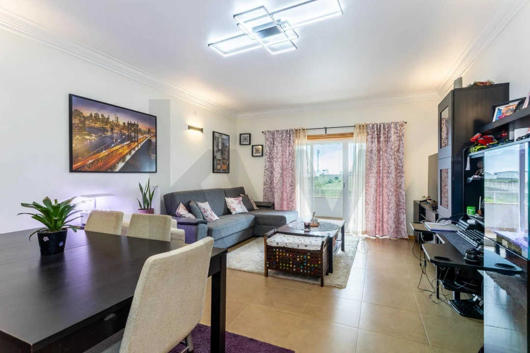 Apartamento T2 para Venda em São Domingos de Rana Foto 8