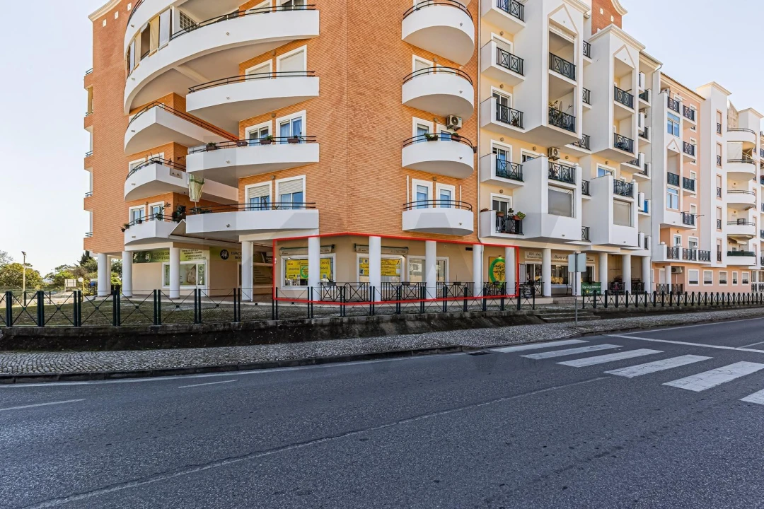 Loja para Venda em Armação de Pera Foto 2