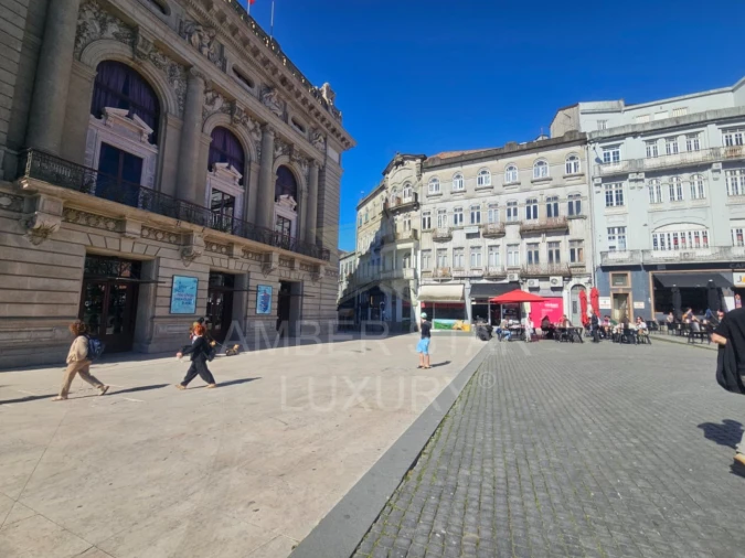 Prédio para Venda em Cedofeita, Santo Ildefonso, Sé, Miragaia, São Nicolau e Vitória Foto 23