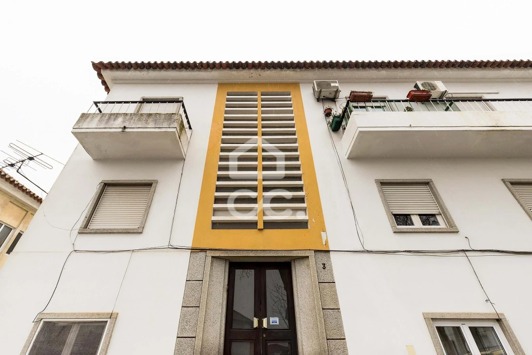 Apartamento T2 para Arrendamento em Bacelo e Senhora da Saúde Foto 18