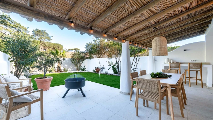 Moradia T4 para Venda em Almancil Foto 5