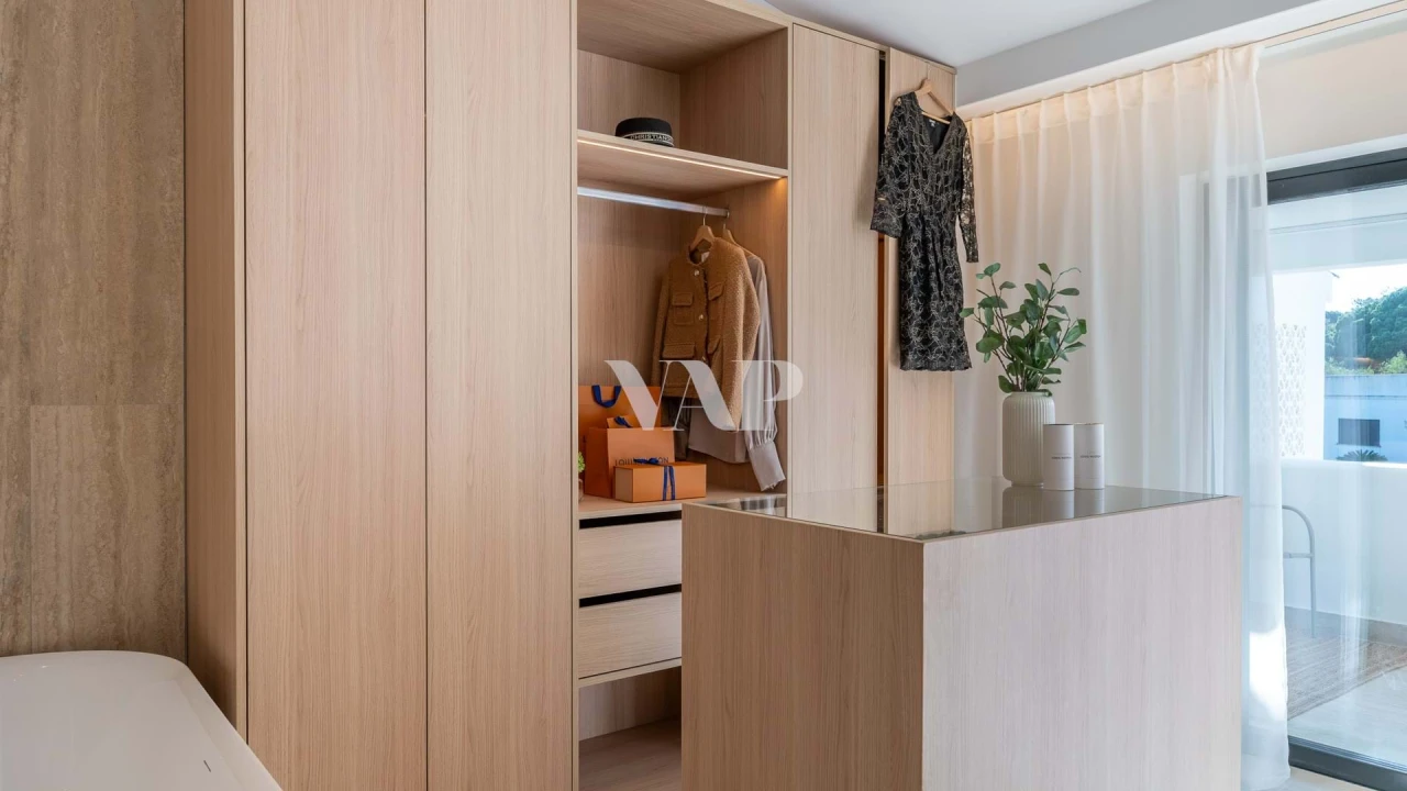 Moradia T4 para Venda em Almancil Foto 23