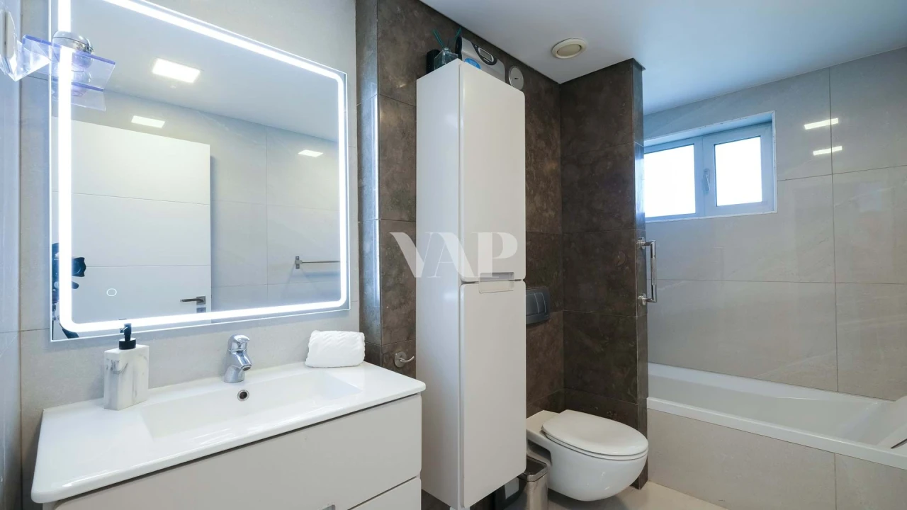 Apartamento T3 para Venda em Quarteira Foto 22