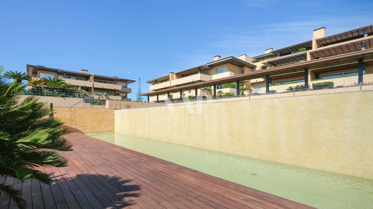 Apartamento T3 para Venda em Quarteira Foto 34
