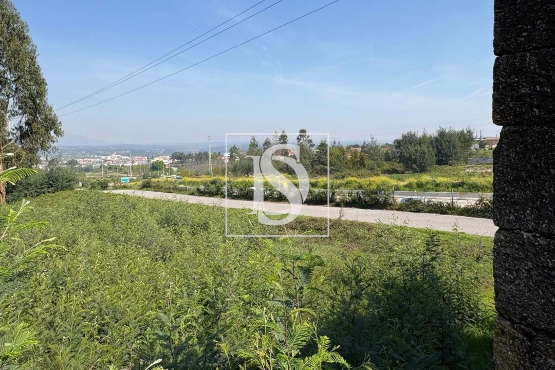 Terreno para Venda em Tondela e Nandufe Foto 9