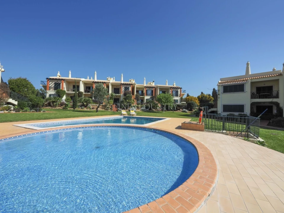 Apartamento T2 para Venda em Lagoa e Carvoeiro Foto 22