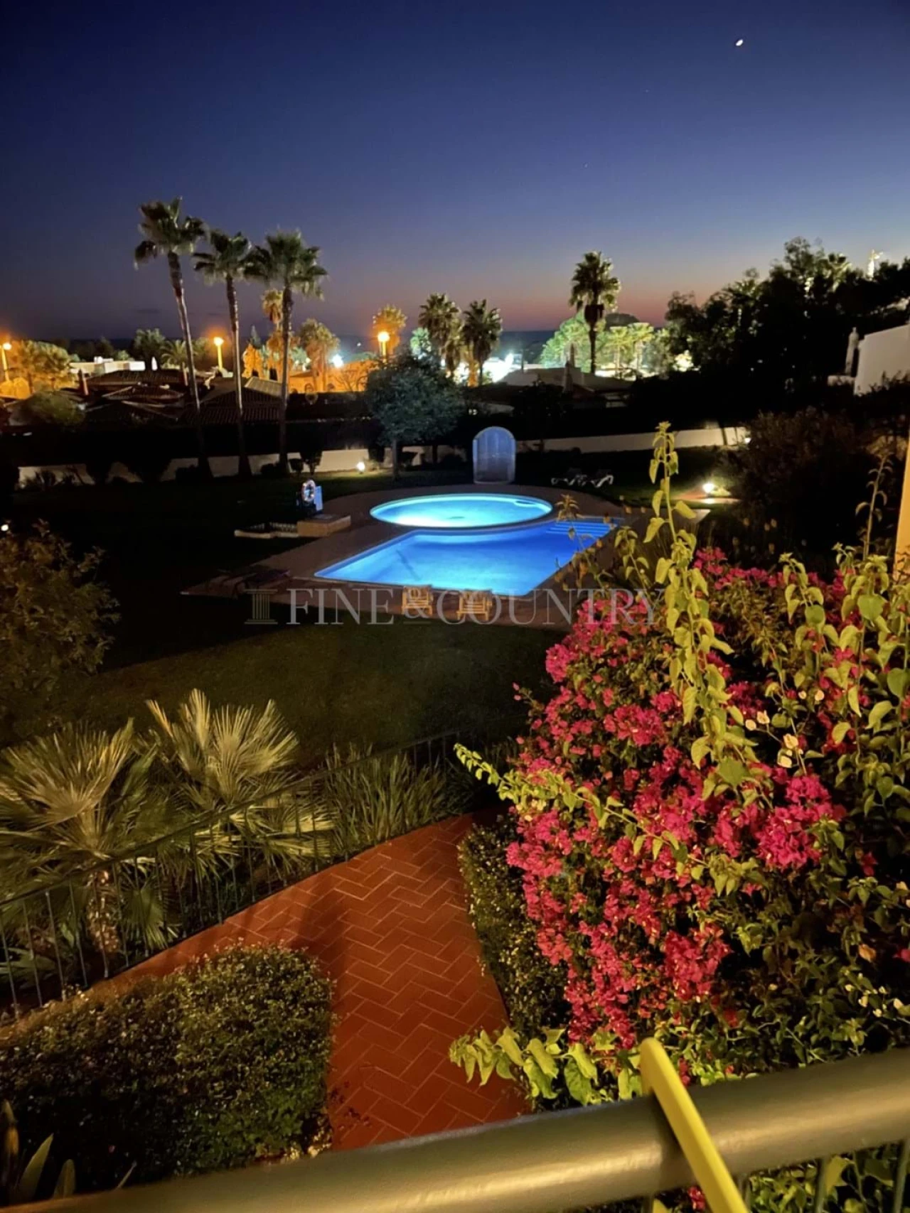 Apartamento T2 para Venda em Lagoa e Carvoeiro Foto 25