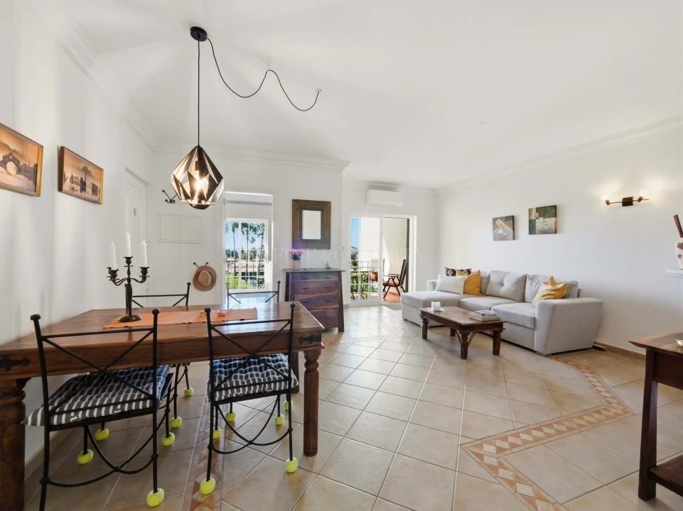 Apartamento T2 para Venda em Lagoa e Carvoeiro Foto 6