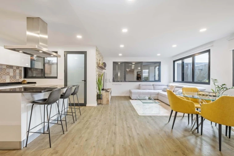 Apartamento T3 para Venda em Santo Antonio Foto 13