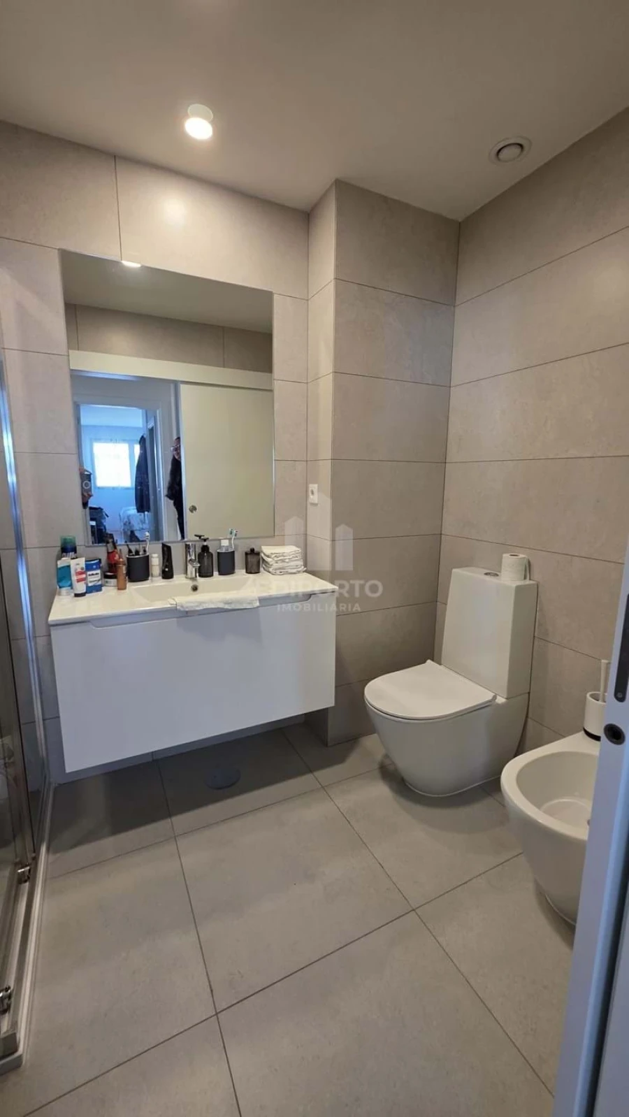 Apartamento T2 para Arrendamento em Santa Marinha Foto 18