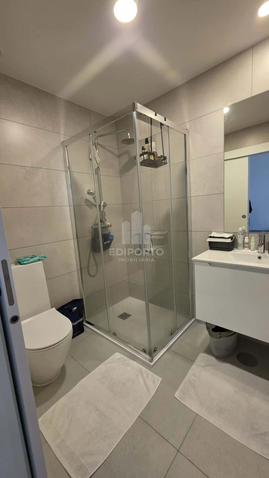 Apartamento T2 para Arrendamento em Santa Marinha Foto 15