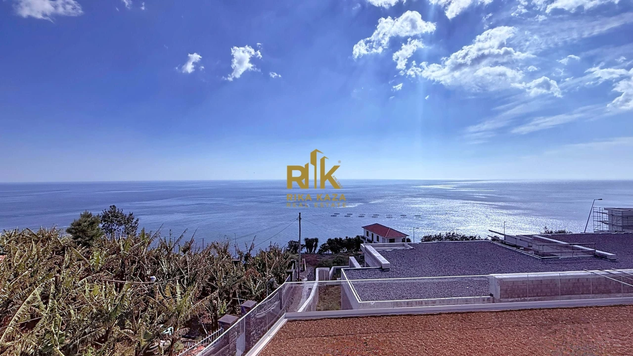 Moradia T3 para Venda em Arco da Calheta Foto 64