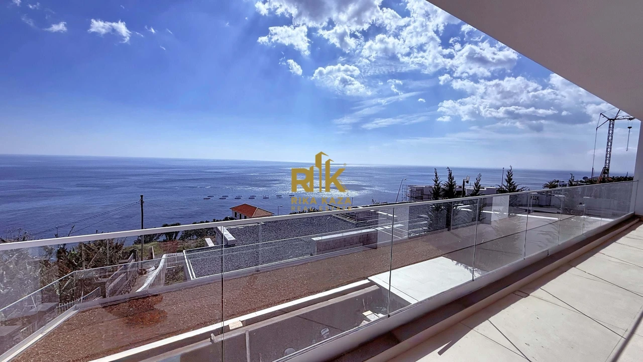 Moradia T3 para Venda em Arco da Calheta Foto 63