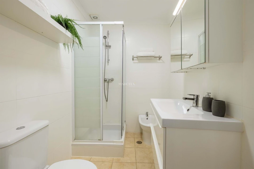 Moradia T2 para Venda em Lagos (São Sebastião e Santa Maria) Foto 10