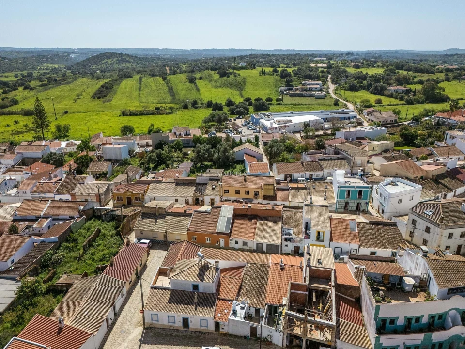 Moradia T2 para Venda em Lagos (São Sebastião e Santa Maria) Foto 25